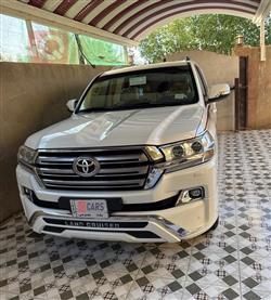 تويوتا لاندكروزر